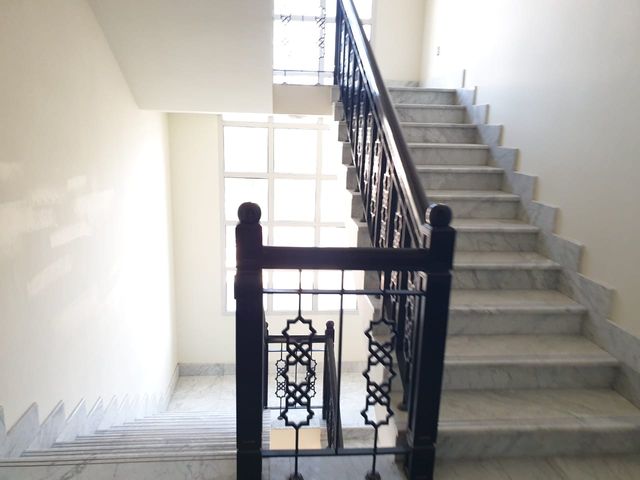 Complete villa renovations: staircase
