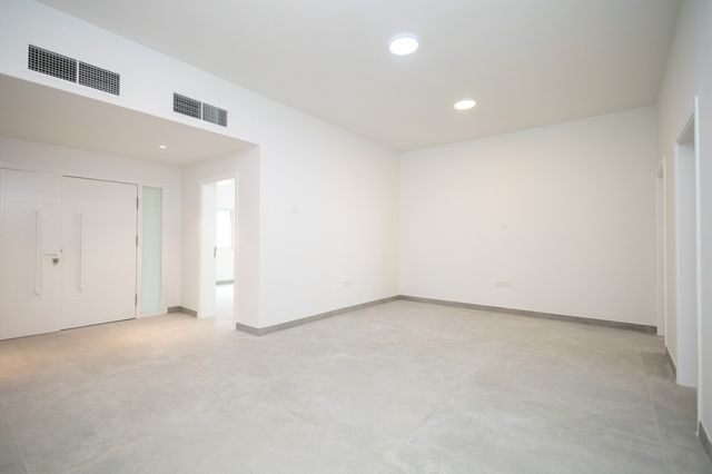 Full villa maintenance and refurbishment: bedroom